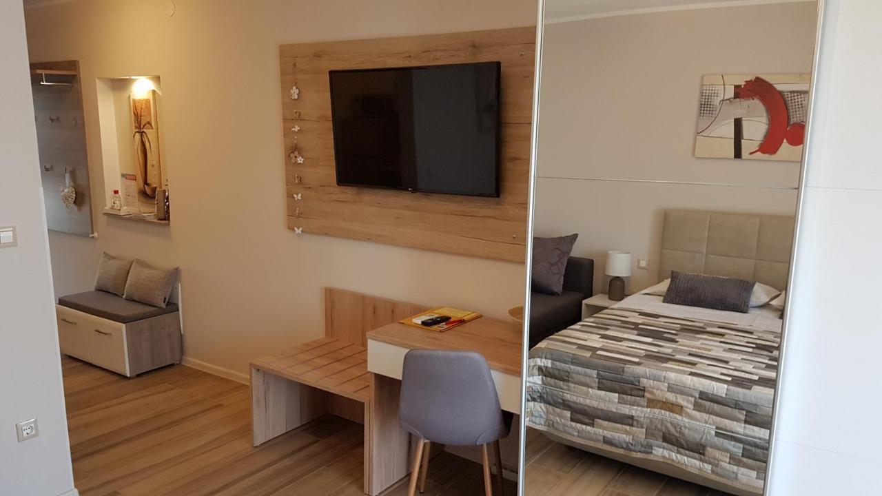 Apartments Alea 罗维尼 外观 照片
