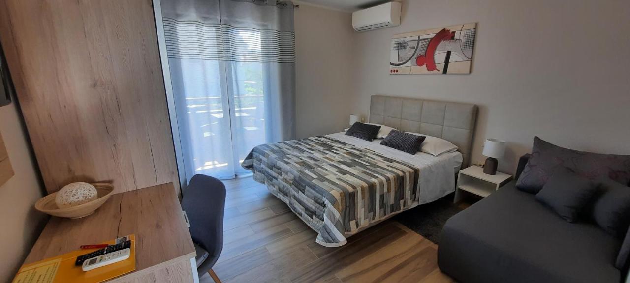 Apartments Alea 罗维尼 外观 照片